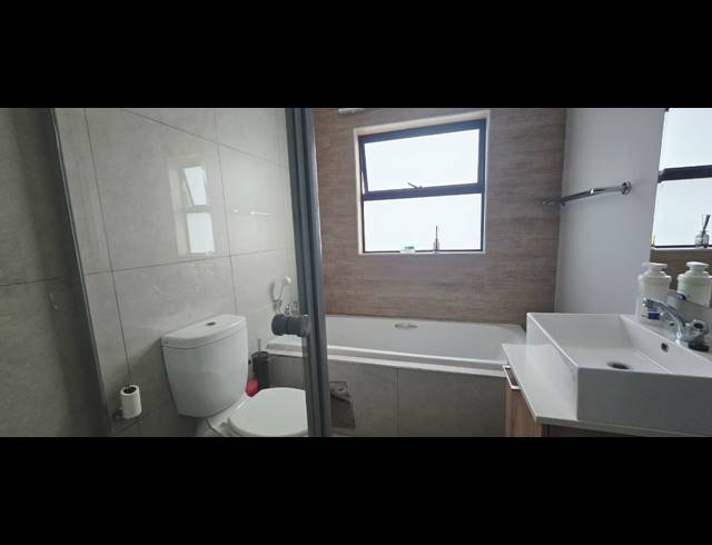 2 BEDROOM APARTMENT FOR SALE IN MODDERFONTEIN
